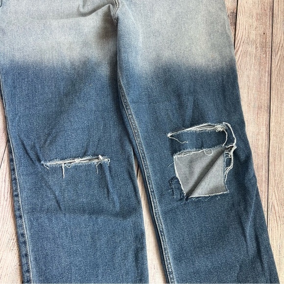 Hollister Ultra High Rise Vintage Straight Jeans 13R - Picture 8 of 8
